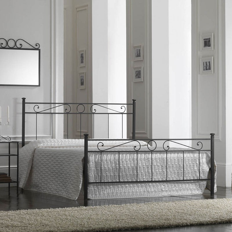 Letto in ferro matrimoniale con pediera Nero TEVERE 166x208x h117 cm